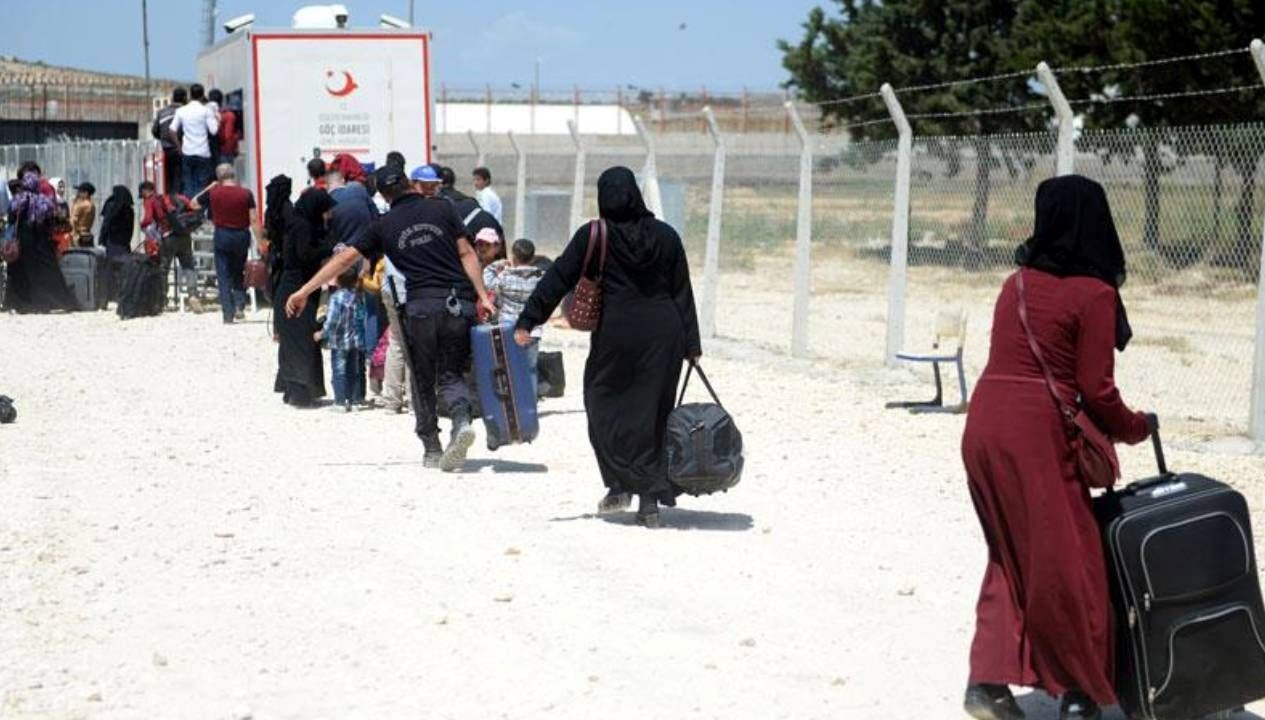 bakan yerlikaya ulkesine donus yapan suriyeli sayisini acikladi iJWtXKhH