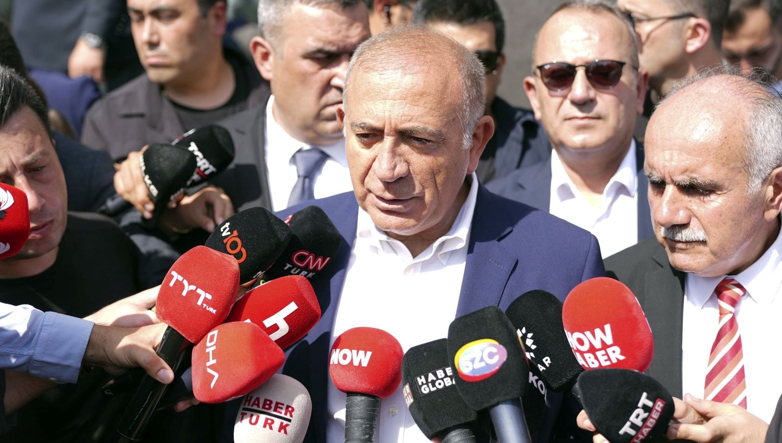 gursel tekin hakkimi haram ediyorum PDSOQd7C