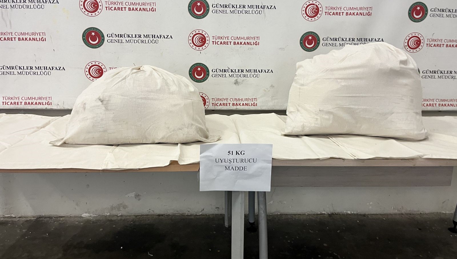 sinirda uyusturucu operasyonu MmP6m75x