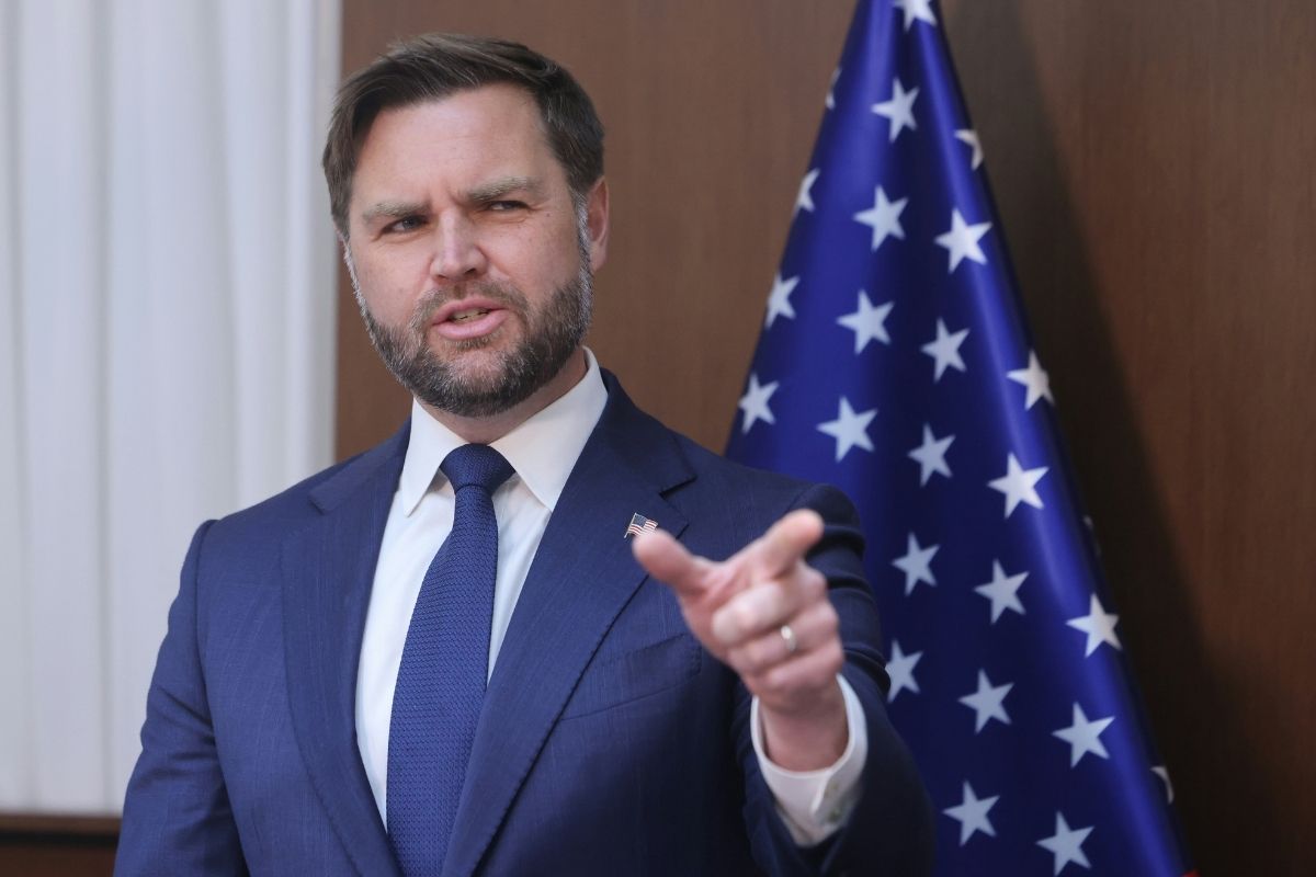 abd baskan yardimcisi jd vance nukleer silah testleri yapacaklarini soyledi PkjORAPq.jpg