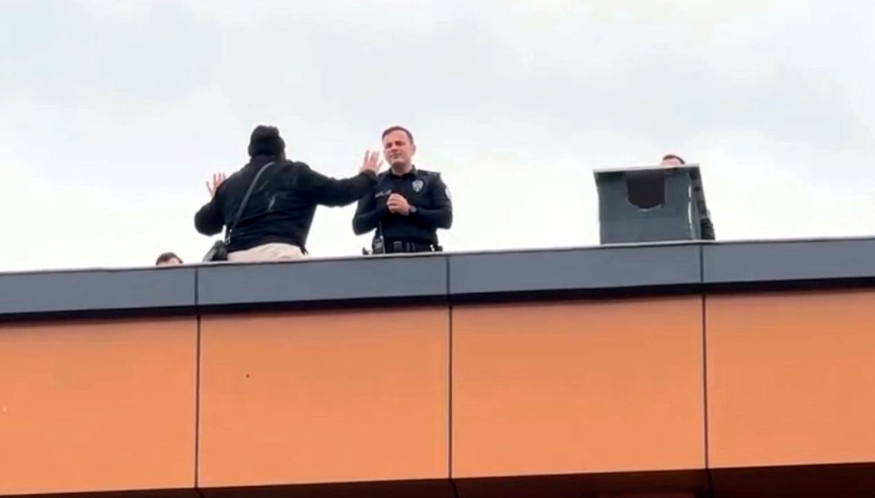 catiya cikan apartman gorevlisini baskomiser ikna etti sSVEsIZH.jpg