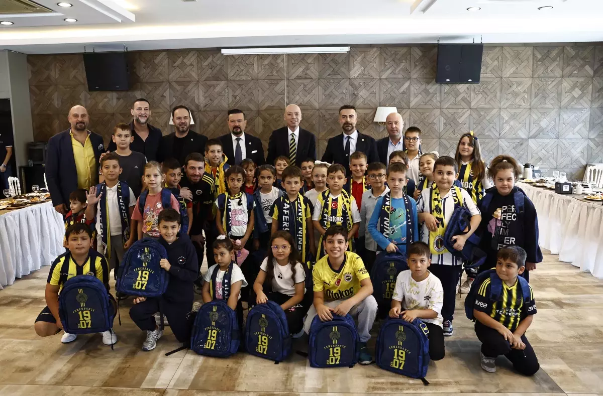 fenerbahceden her deplasman bir okul projesi GGV8NNkB