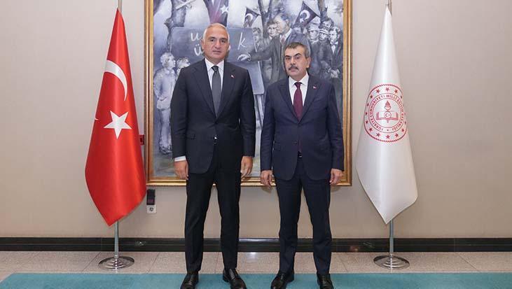 kultur ve turizm bakani ersoy milli egitim bakani tekini ziyaret etti mGWwqawW.jpg