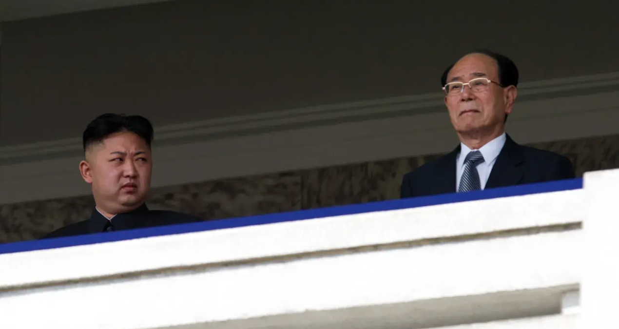 kuzey korenin yarim asirlik lideri hayatini kaybetti kY6EtDsj.jpg