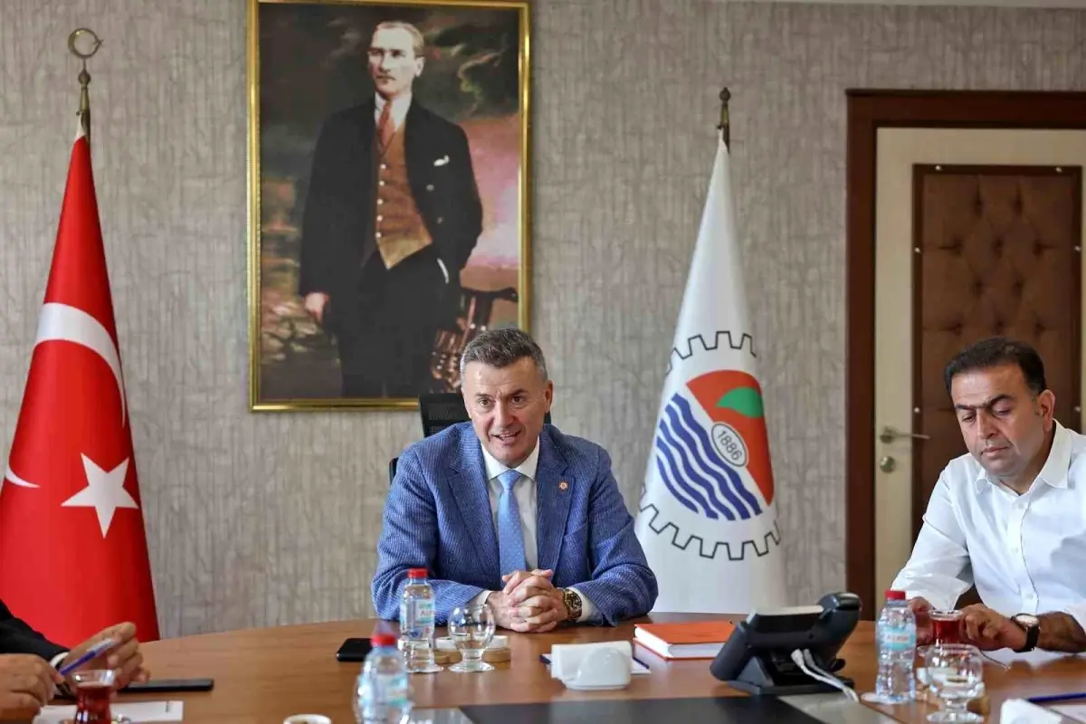 mersin adana ve antalyadan hal yasasi icin isbirligi toplantisi TA6JQY6j.jpg