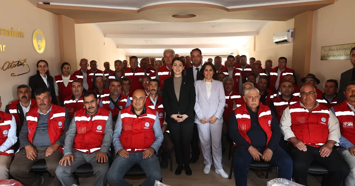 mugla buyuksehirden 574 muhtara ozel yelek YuTxwlPj.webp