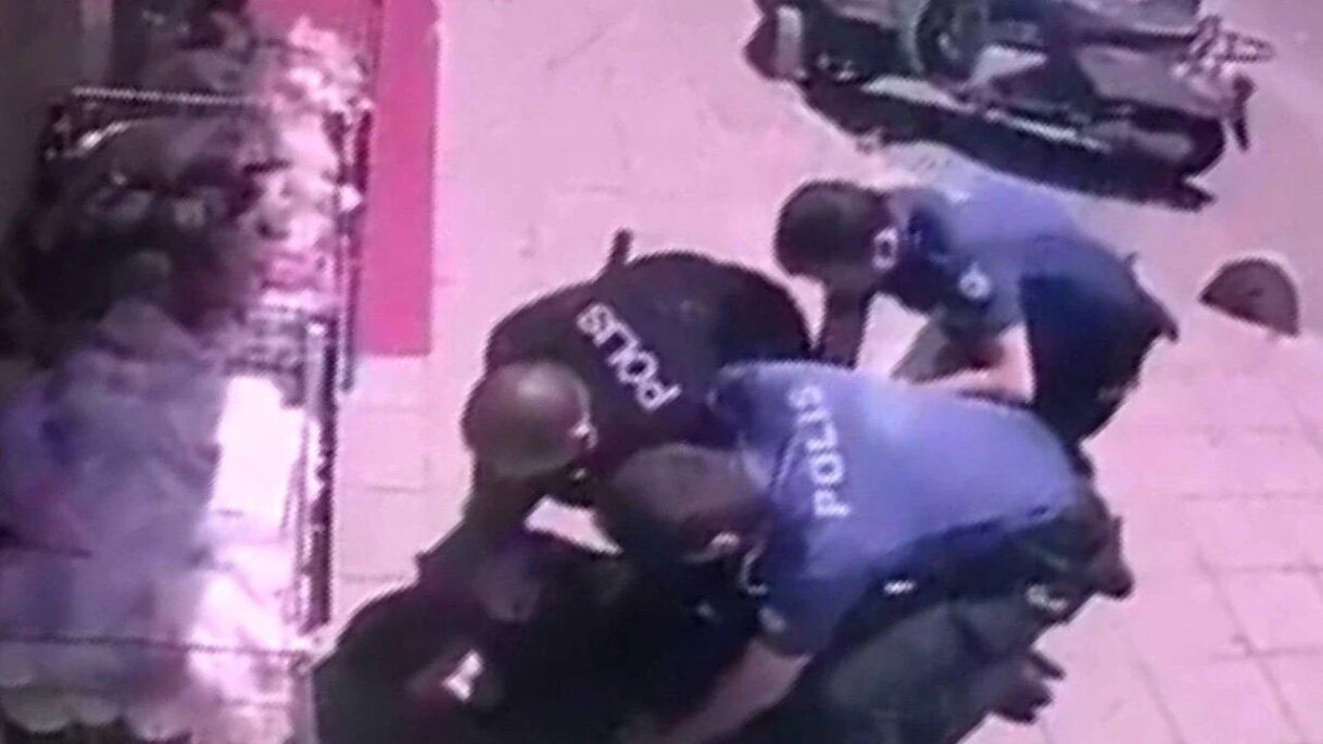 İki Polisi Şehit Eden Saldırganın Yakalanma Anı Kameralara Yansıdı