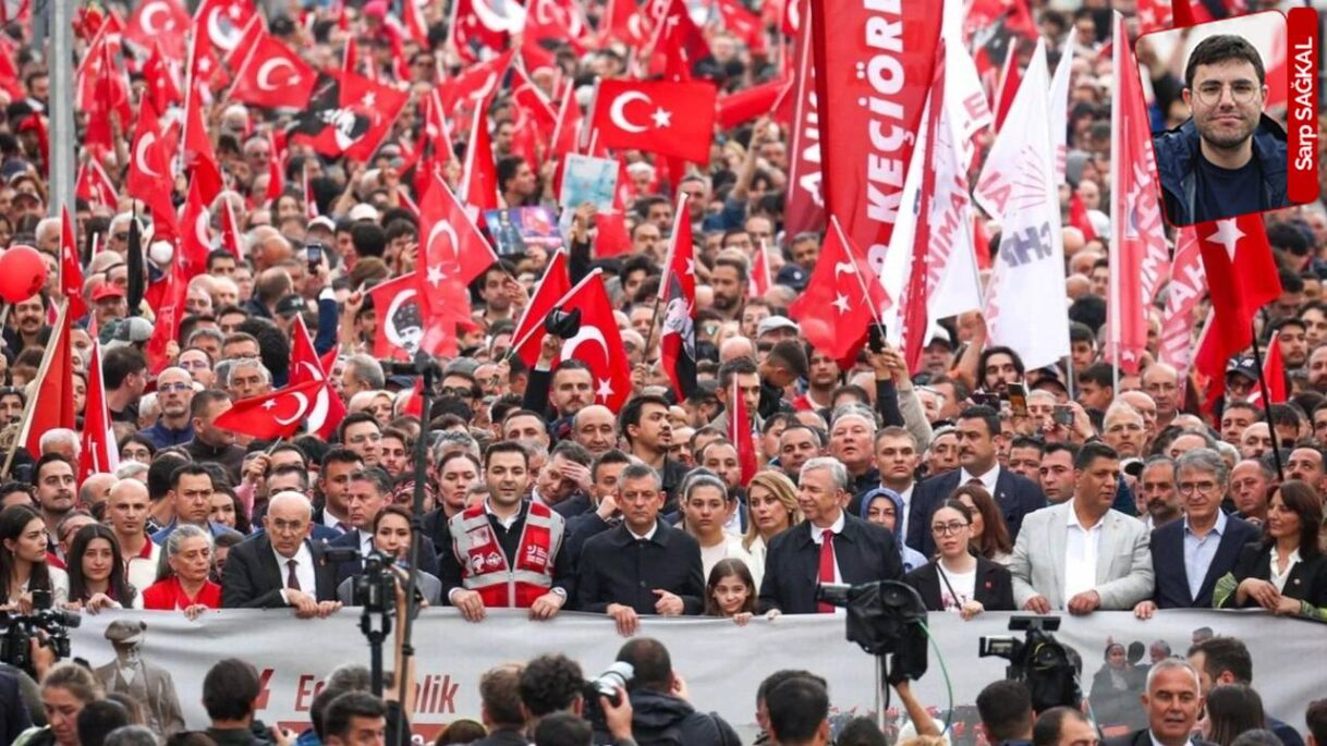 CHP Lideri Özgür Özel, Gençlerle Birlikte Anıtkabir’e Yürüyerek Atatürk’ü Andı