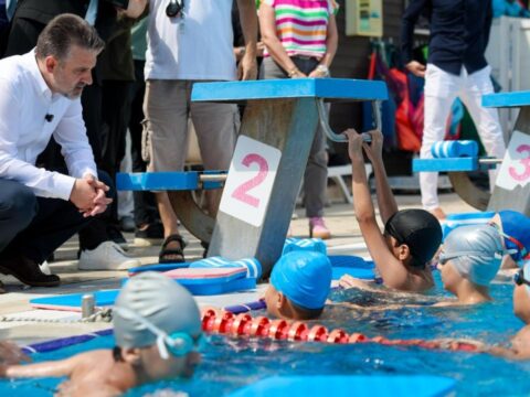 Bursada yatirimlar hiz kesmiyor binlerce cocuk sporla bulustu BXXCaZLb